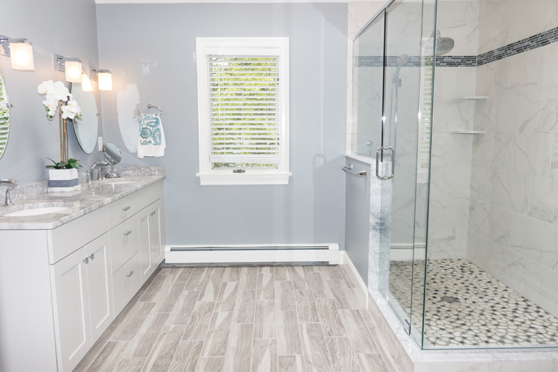 How Do Bathroom Renovation Contractors Improve Your Home’s Functionality?